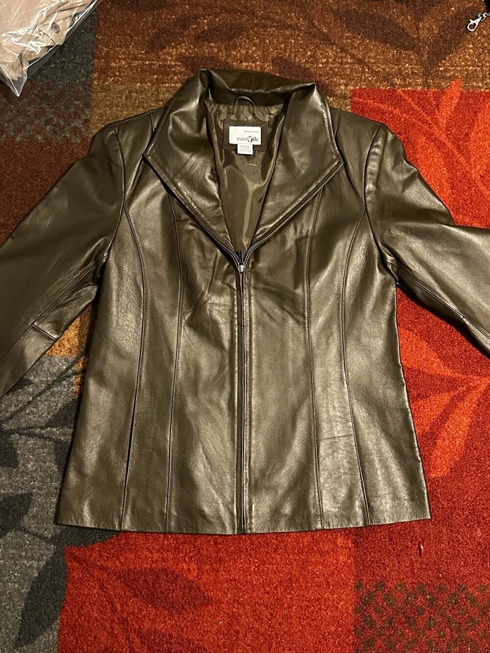 East 5th Leather Jacket Size Medium Brown Full Zip Collared Lined